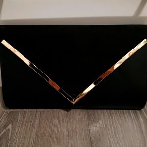 Black double texture clutch